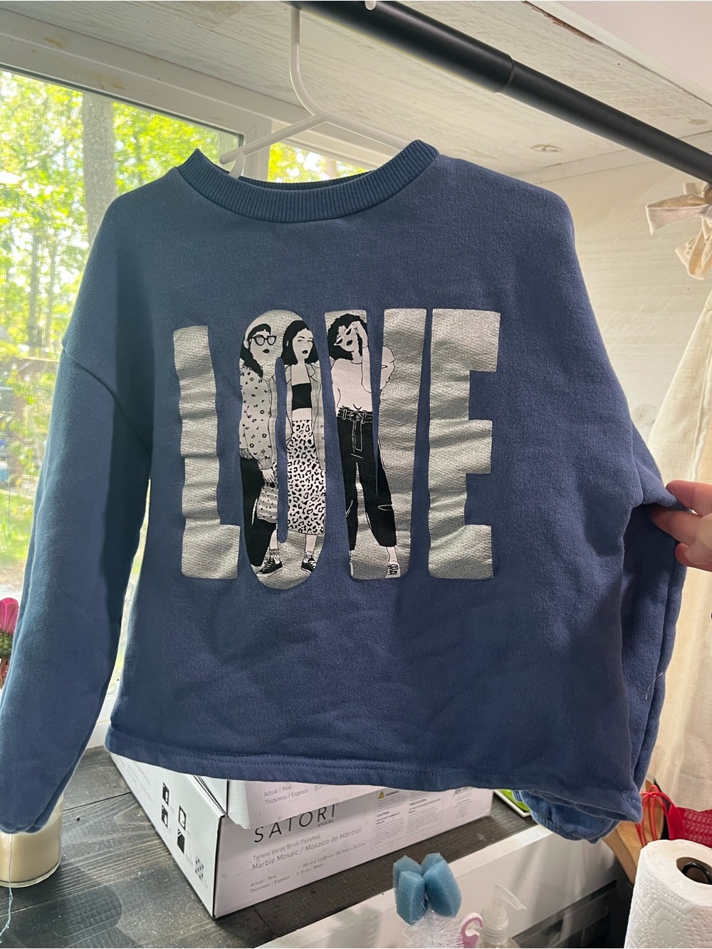 Zara Girls' Navy "LOVE" Graphic Pullover Sweatshirt